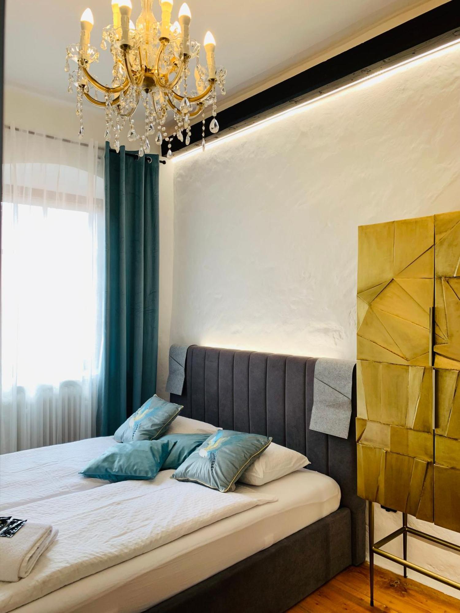 Boutique Apartments Café U Rolanda Znojmo Exterior foto