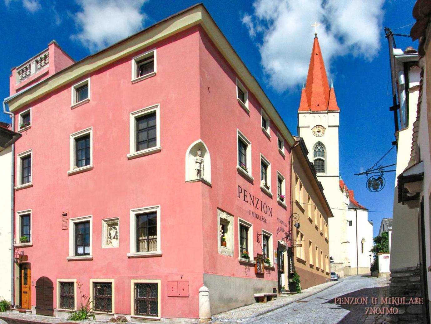 Boutique Apartments Café U Rolanda Znojmo Exterior foto